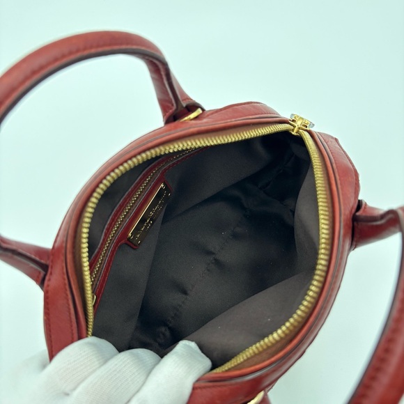 Salvatore Ferragamo Fiamma Leather Small Top Handle Bag - Picture 8 of 9